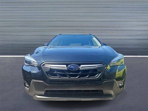 Used 2023 Subaru Crosstrek 2.5i Limited w/ Moonroof Package image 5