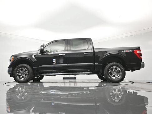 Used 2023 Ford F150 Lariat w/ Trailer Tow Package AWD/4WD image 45