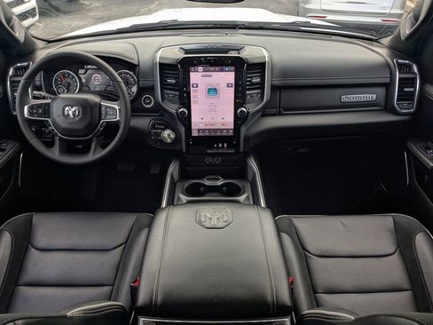 Used 2025 RAM 1500 Laramie image 14