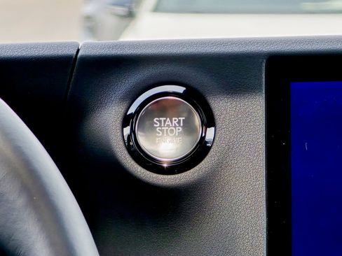 Used 2026 Lexus GX 550 550 Premium+ w/ Accessory Package (2T) image 35