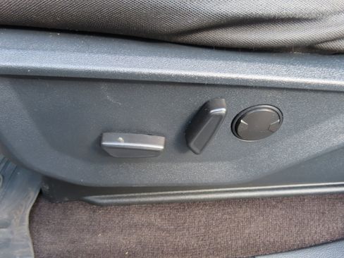 Used 2022 Ford F150 XLT w/ Equipment Group 302A High image 32