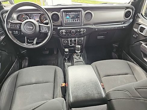 Certified 2020 Jeep Wrangler Unlimited Sport S image 3