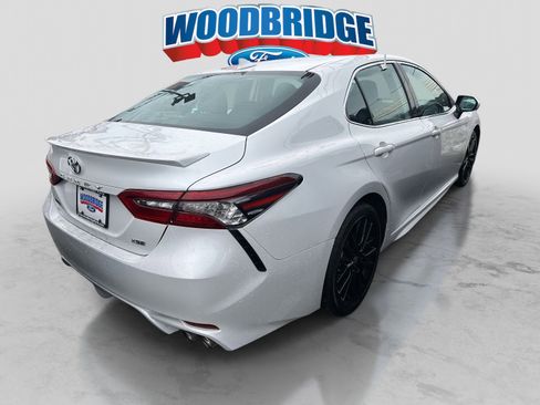 Used 2023 Toyota Camry XSE image 4