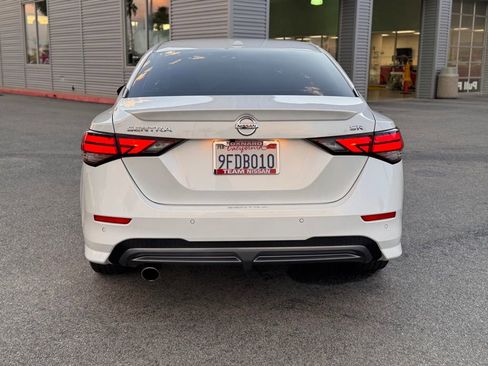 Certified 2022 Nissan Sentra SR w/ SR Premium Package image 7