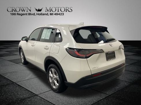 Certified 2024 Honda HR-V LX image 4