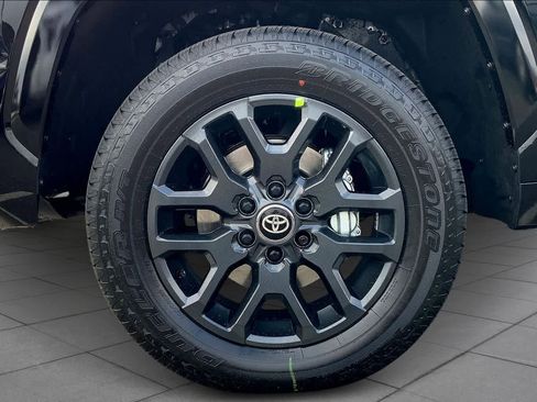 New 2026 Toyota Tundra Platinum AWD/4WD image 11