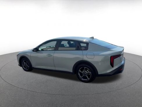 Used 2025 Kia K4 FWD image 11