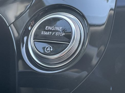 Certified 2025 Mercedes-Benz E 350 4MATIC Sedan image 31