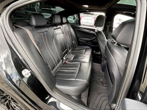 Used 2019 BMW 530i w/ Convenience Package image 20