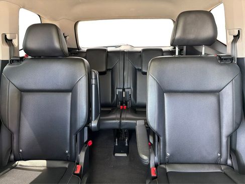 Used 2019 Volkswagen Atlas SEL FWD image 16