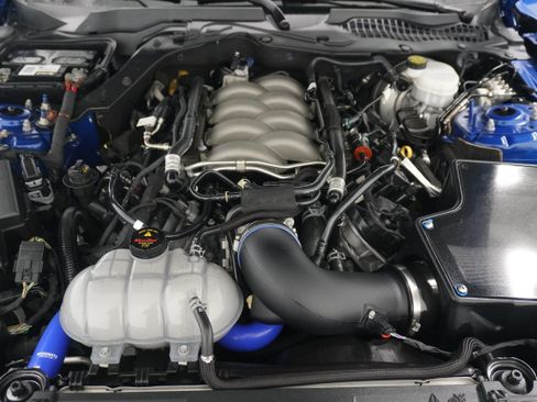 Used 2018 Ford Mustang GT image 22