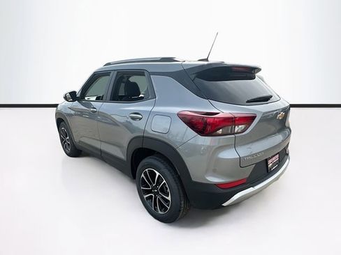 New 2026 Chevrolet TrailBlazer LT FWD image 8