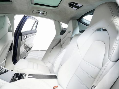 Certified 2022 Porsche Panamera Turbo S image 21