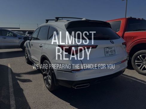 Used 2022 Acura MDX FWD w/ Technology Package image 3