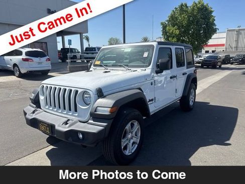 Used 2022 Jeep Wrangler Unlimited Sport AWD/4WD image 1
