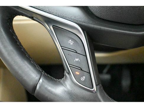 Used 2018 Cadillac XT5 Luxury w/ Driver Awareness Package image 40