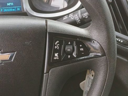 Used 2017 Chevrolet Equinox LS image 10