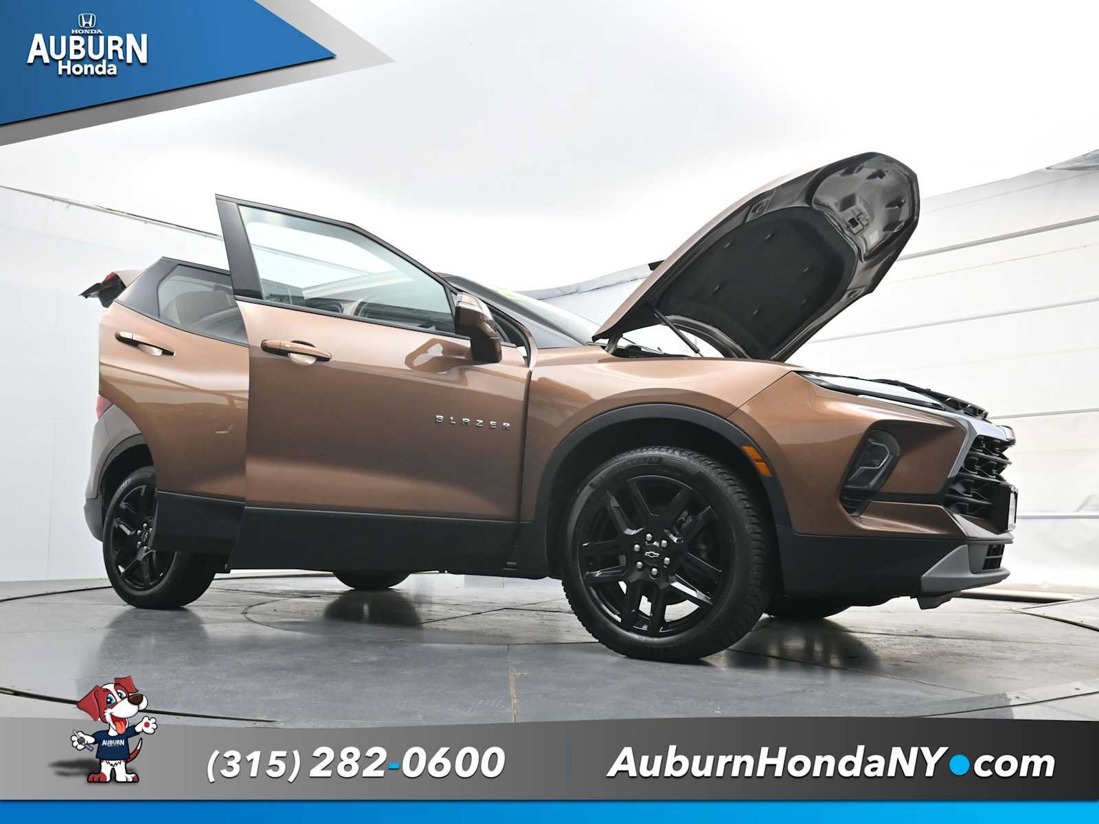 Used 2024 Chevrolet Blazer LT AWD/4WD image 41