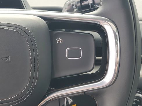 New 2026 Lincoln Navigator Reserve image 18