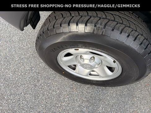 Used 2014 Toyota Tacoma PreRunner w/ Convenience Package image 13