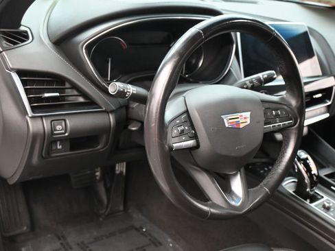 Used 2022 Cadillac CT5 Luxury RWD image 14