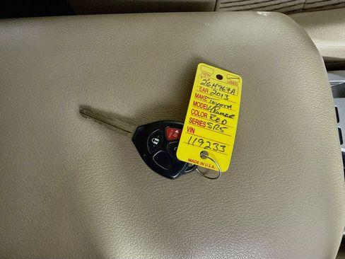 Used 2013 Toyota 4Runner SR5 w/ Convenience Pkg AWD/4WD image 35