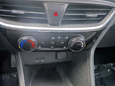 Used 2024 Buick Encore GX Sport Touring w/ Comfort Package image 29