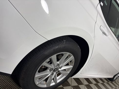 Used 2025 Toyota Camry LE image 29