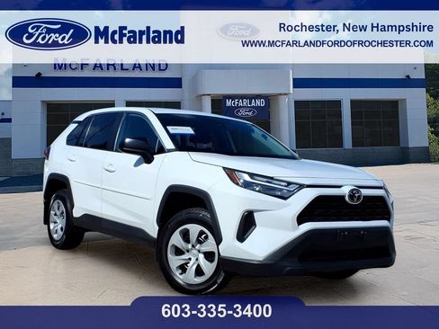 Used 2023 Toyota RAV4 LE AWD/4WD image 1