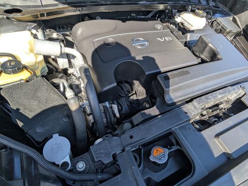 Used 2020 Nissan Murano SV image 22