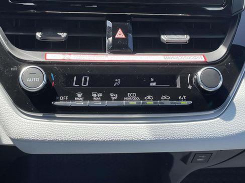 Used 2026 Toyota Corolla SE FWD image 26
