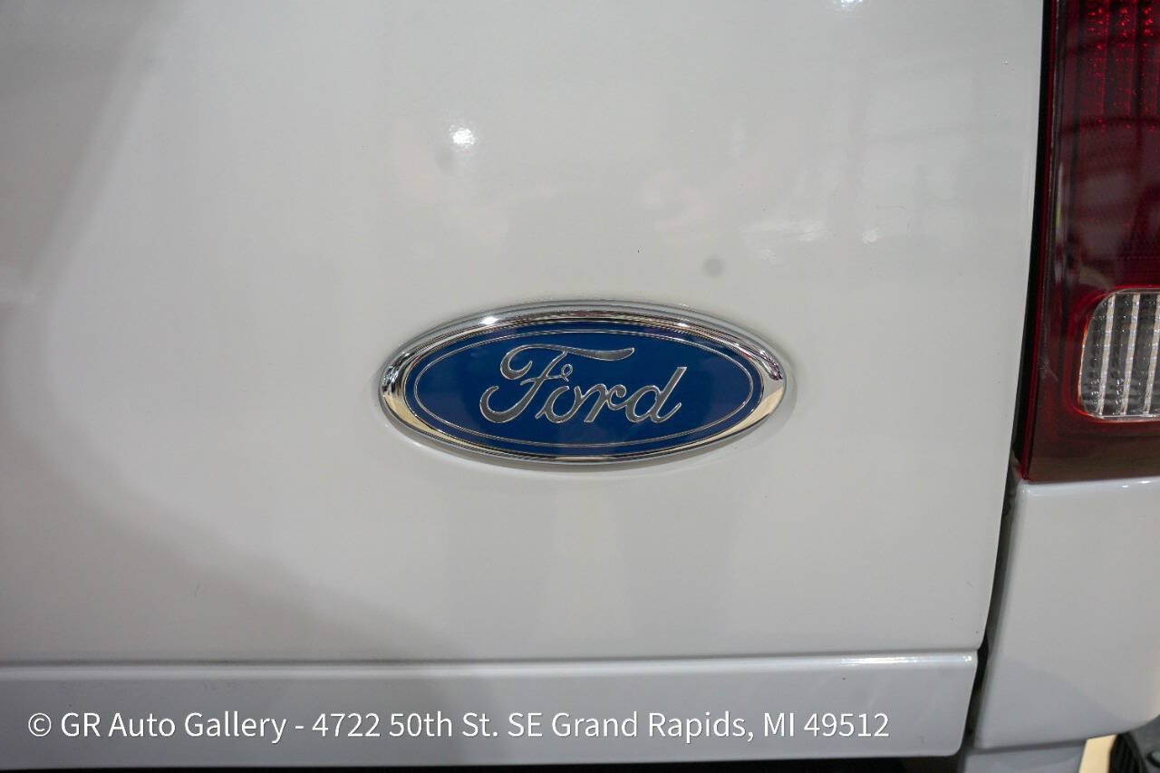 Used 1997 Ford F150 4x4 Regular Cab image 21