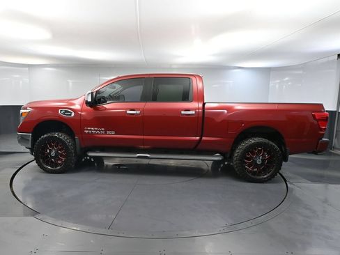 Used 2018 Nissan Titan SL w/ Texas Titan Edition AWD/4WD image 9