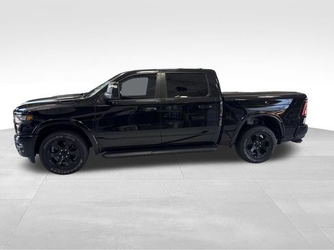 Used 2025 RAM 1500 Big Horn AWD/4WD image 3