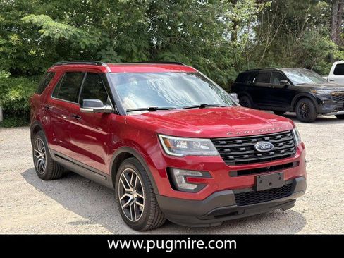 Used 2017 Ford Explorer Sport w/ Equipment Group 401A AWD/4WD image 1