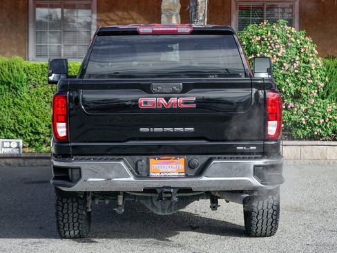 Used 2023 GMC Sierra 2500 SLE w/ SLE Convenience Package image 7