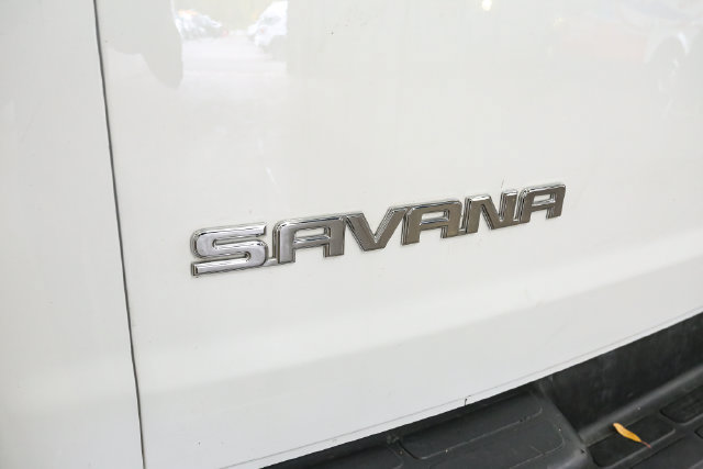 Used 2025 GMC Savana 2500 w/ Driver Convenience Package RWD image 9