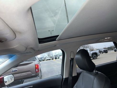 Used 2015 Ford Edge Titanium w/ Equipment Group 301A image 12