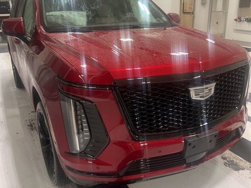 New 2025 Cadillac Escalade ESV Sport Platinum w/ LPO, ONYX Package image 2