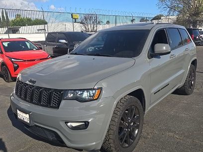 Used 2020 Jeep Grand Cherokee Altitude
