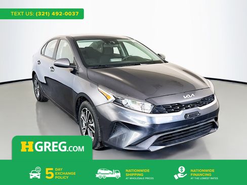Used 2023 Kia Forte LXS FWD image 1