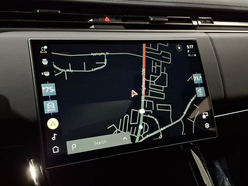 Certified 2025 Land Rover Range Rover Sport SE AWD/4WD image 16