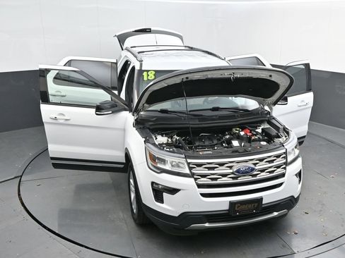 Used 2018 Ford Explorer XLT w/ Equipment Group 201A image 45