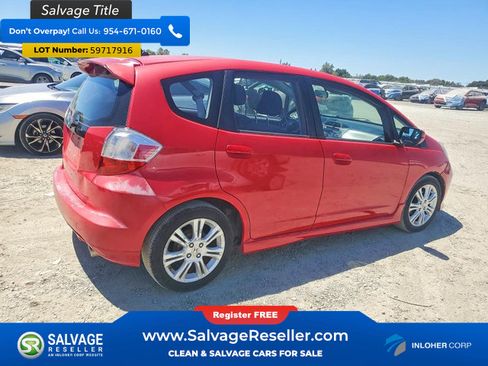 Used 2011 Honda Fit Sport image 4