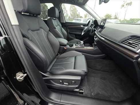 Used 2024 Audi Q5 2.0T Premium image 11