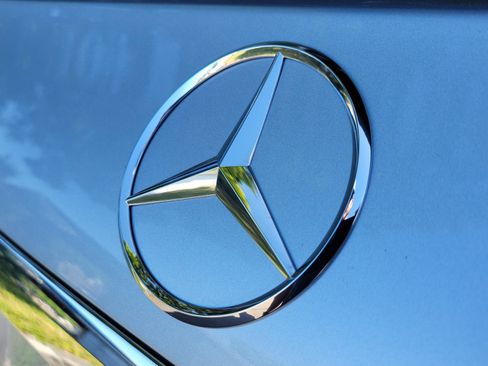Certified 2026 Mercedes-Benz GLS 450 4MATIC image 33