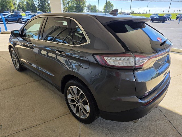 Used 2018 Ford Edge Titanium w/ Equipment Group 301A AWD/4WD image 20