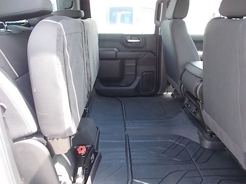 Used 2025 Chevrolet Silverado 2500 W/T w/ WT/CX Safety Package AWD/4WD image 21