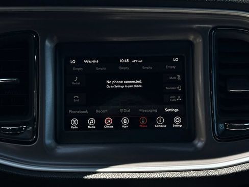 Used 2022 Dodge Challenger GT AWD/4WD image 33