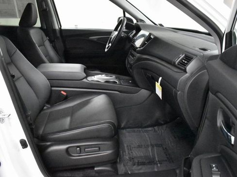 Used 2024 Honda Ridgeline RTL+ image 12